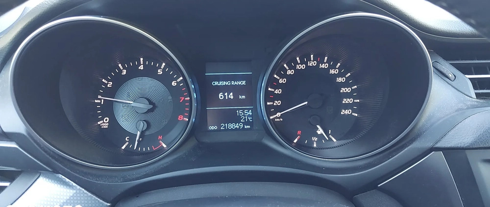 Toyota Avensis cena 49000 przebieg: 218800, rok produkcji 2016 z Olsztyn małe 79